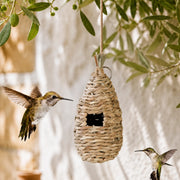 Nichoir en osier beige